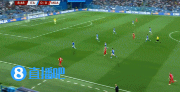 意大利逃过一劫！摩尔多瓦开场10分钟破门，裁判吹罚越位在先